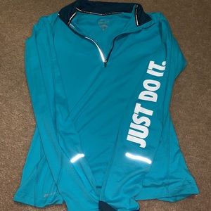Nike Dri-fit longsleeve